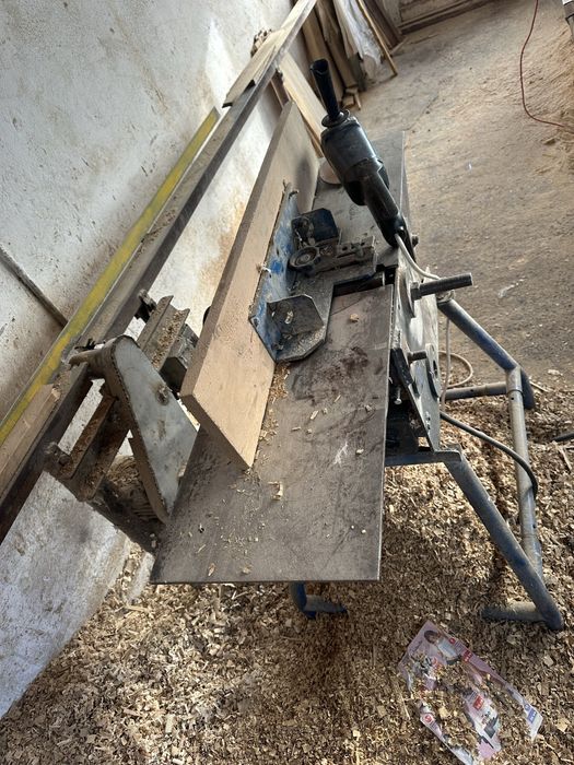 Atelier de tamplarie / debitare materiale lemnoase / Frezare / Lambriu