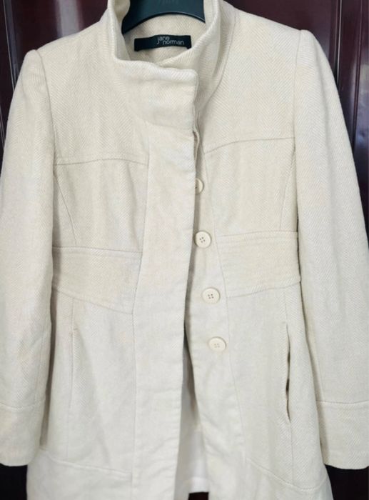 Palton elegant Jane Norman.