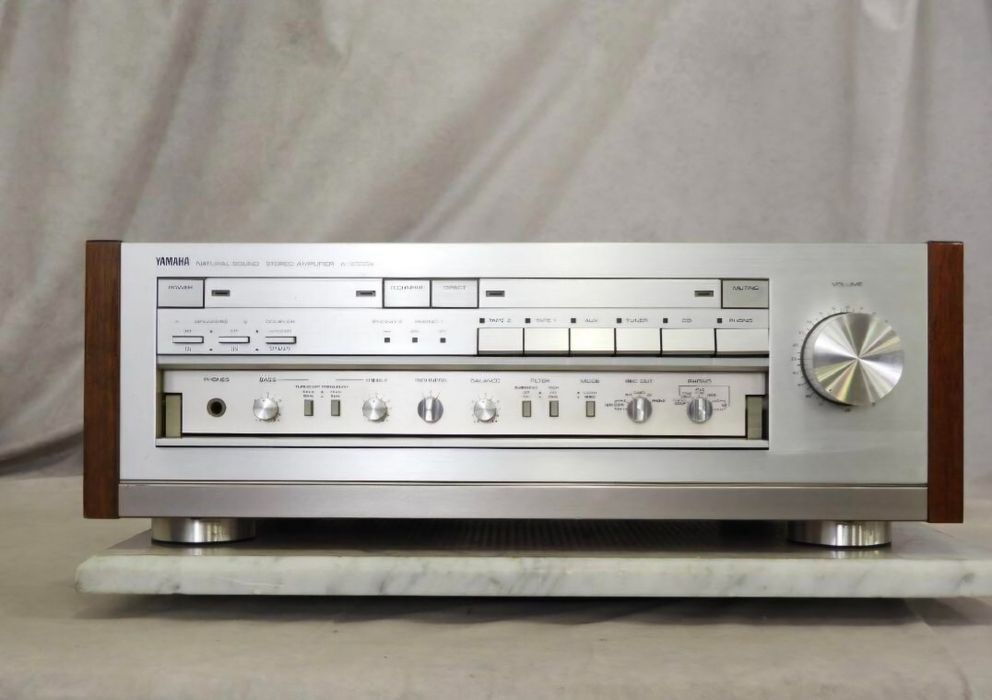 Yamaha A-2000  "Natural sound"