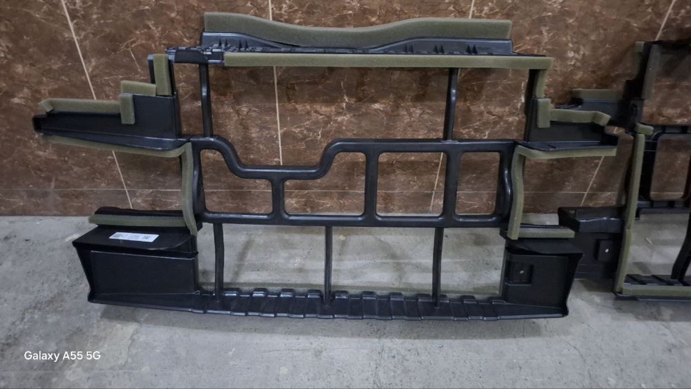 Kia Sonet suv kondisaner radiatorlari shunga doir zapchaslari