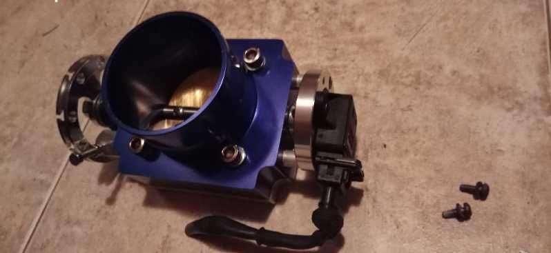 Дроселова клапа,90мм,80мм и 65мм,1.8T,тунинг дросел,универсален