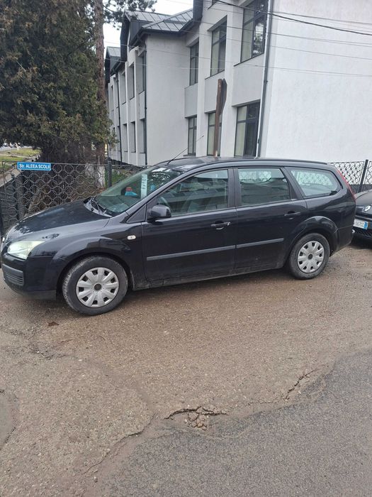 Vand Ford Focus 1500 Negociabil!