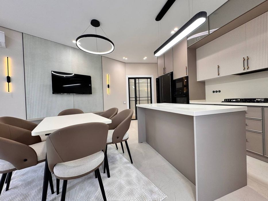 Продается 4х комнатная кв-ра, ЖК Милано, ориентир: Глинка, 151м²