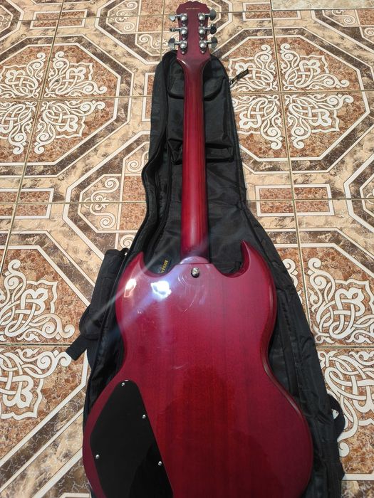 Ел Китара Epiphone SG Standard