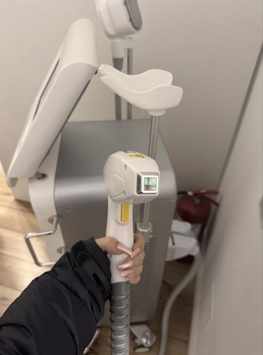 Aparat epilare laser