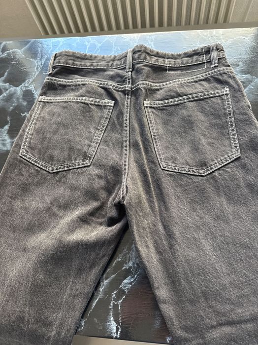 Vand blugi negri barbati