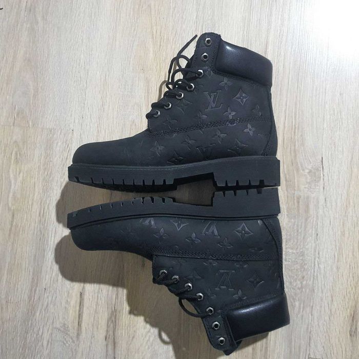 louis vuitton x timberland black