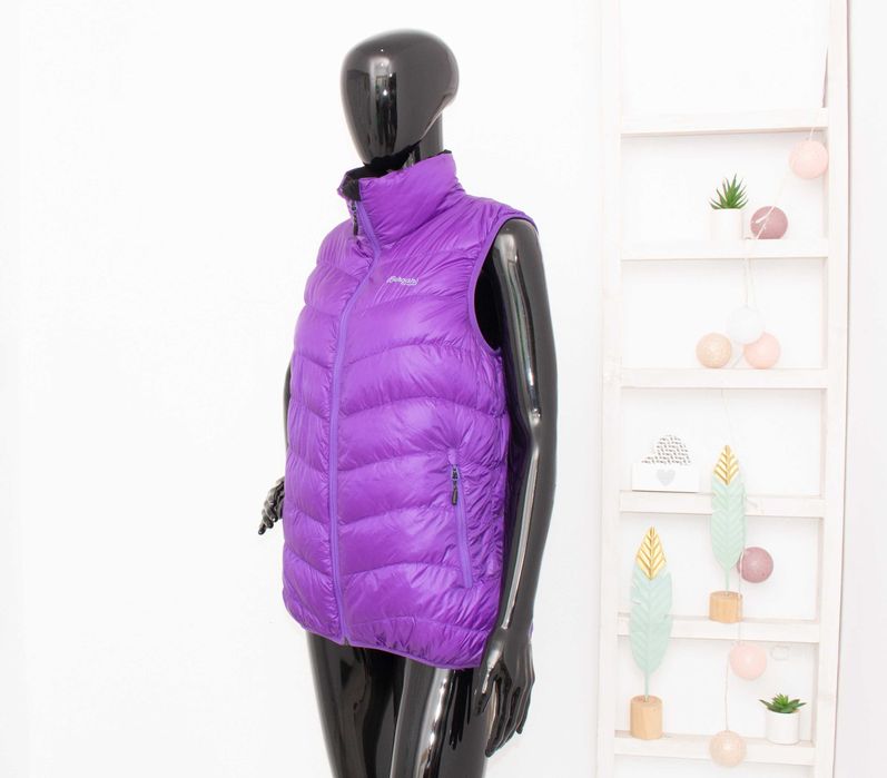 Bergans Down Light Vest дамска пухена грейка лилав елек с пух и пера М