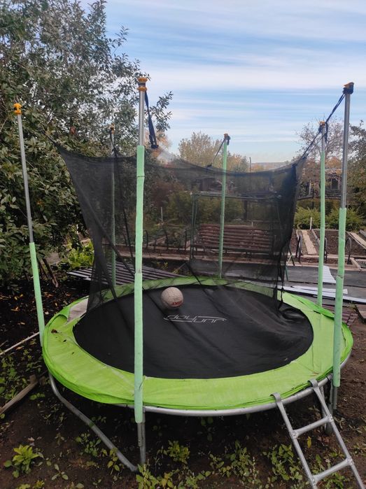 Продам батут детский