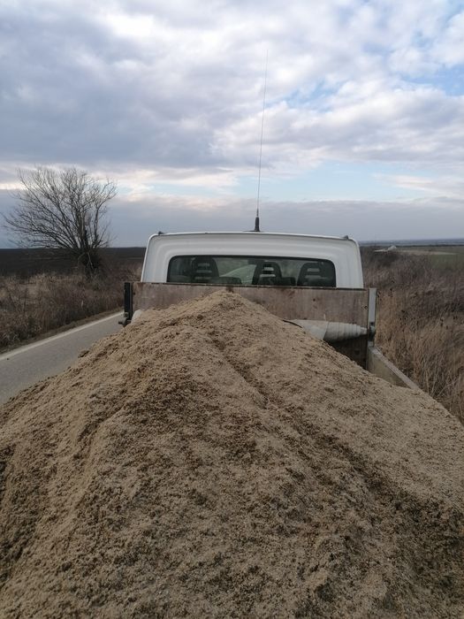 Nisip spălat de Mureș.