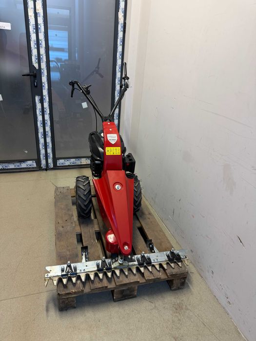 Косачка бенз. палцова за висока трева 174cc 3kW (4hp) 87cm