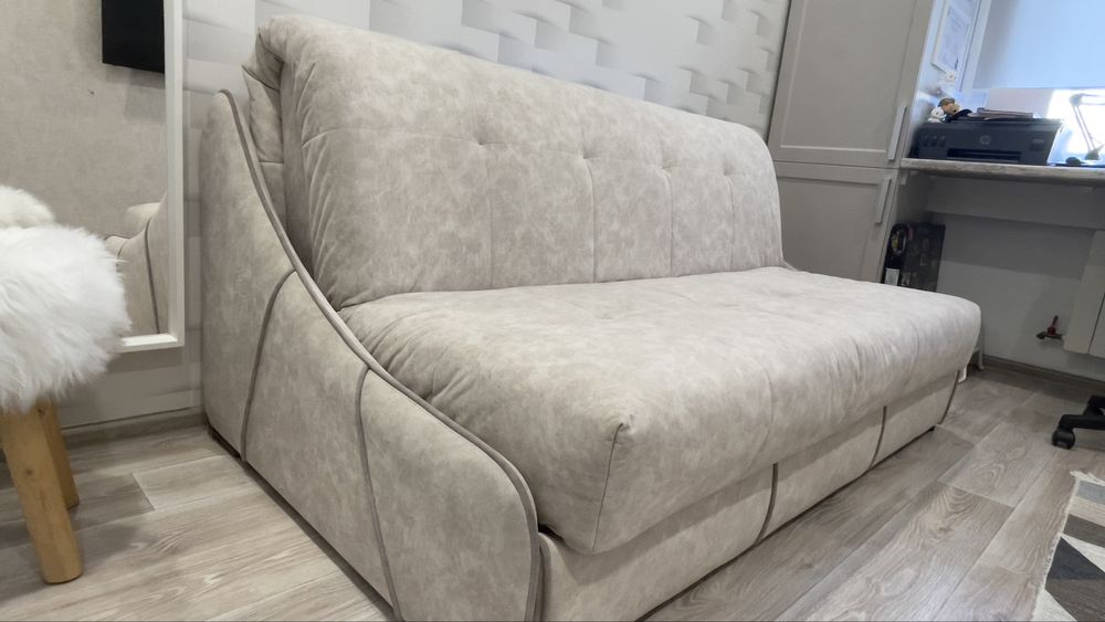 Диван без кресел