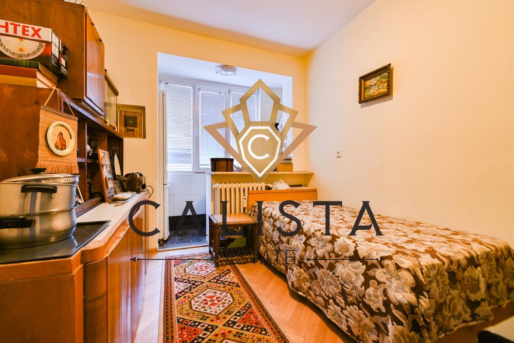 Дава се под наем Четиристаен апартамент в София, Оборище - 90 кв.м за 800 € - Снимка #11