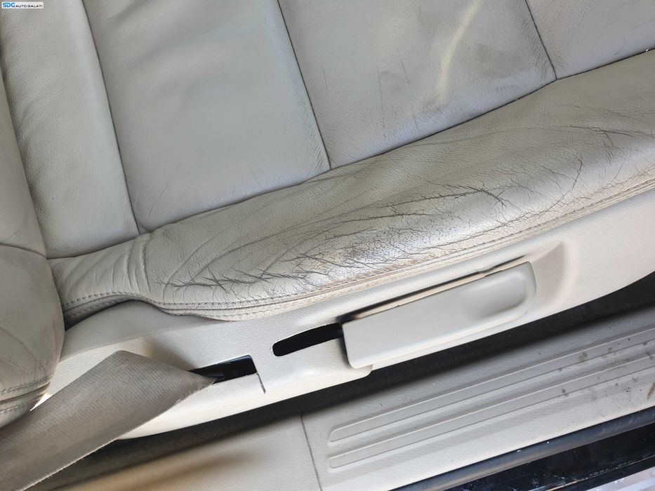 Scaun Dreapta Fata Manual Piele Crem Fara Incalzire Audi A6 C6 2005 - 2011 [K9268]