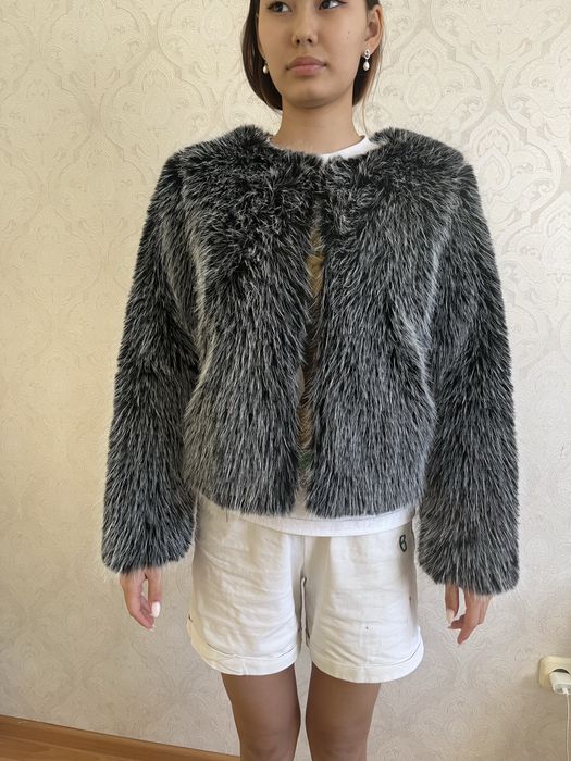 Продам шубку новую