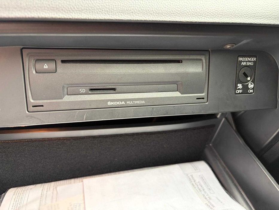 Radio CD original MIB1 Skoda Octavia 3 Media Ecran