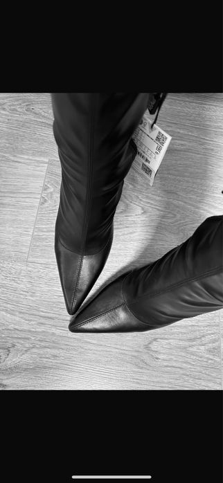 Продам сапоги на каблуке