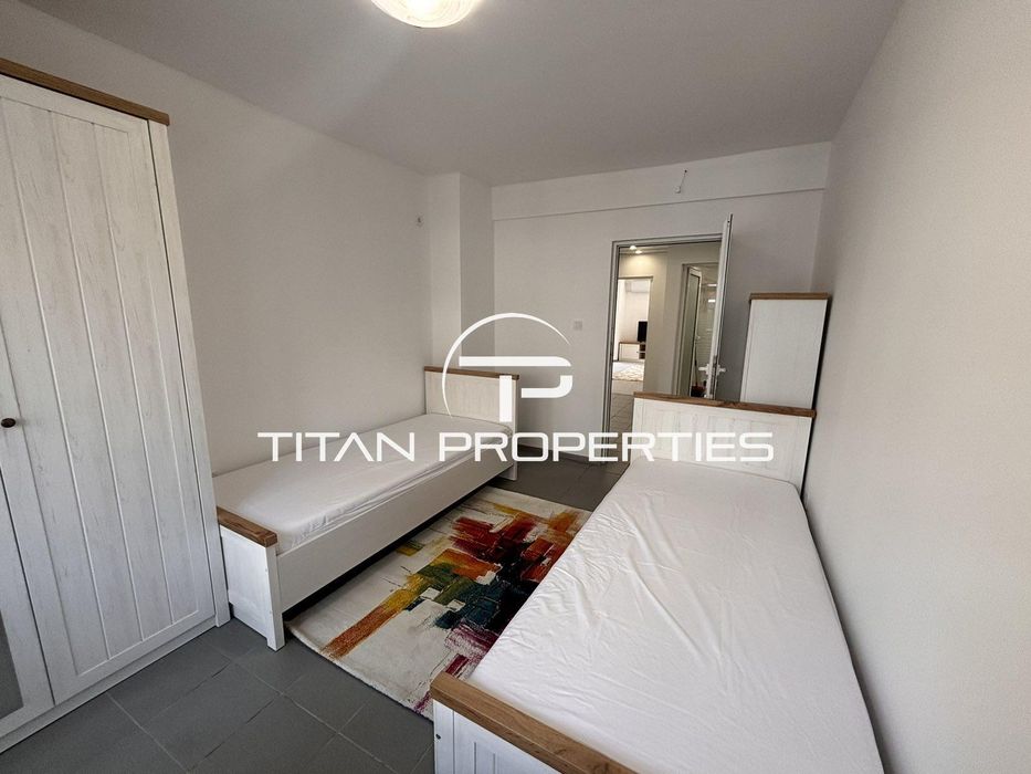 Дава се под наем Тристаен апартамент в Бургас, Център - 100 кв.м за 714 € - Снимка #6