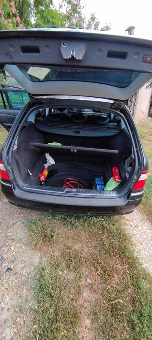Мерцедес Е320 2003