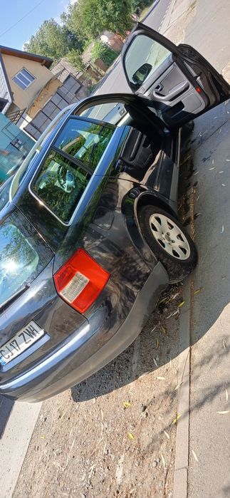 Vand Audi A4 2003