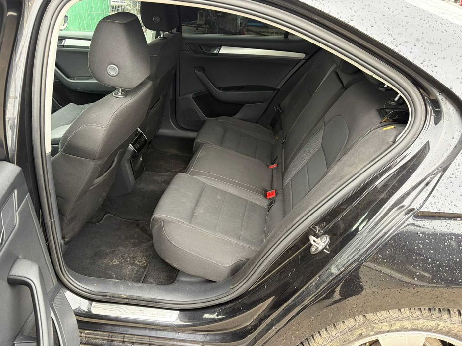 Dezmembrez Skoda Superb III Hatchback ( 3V3 ) 2.0 TDI DFGA 150 cai