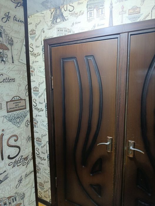 Двери МДФ количество 4 продам.