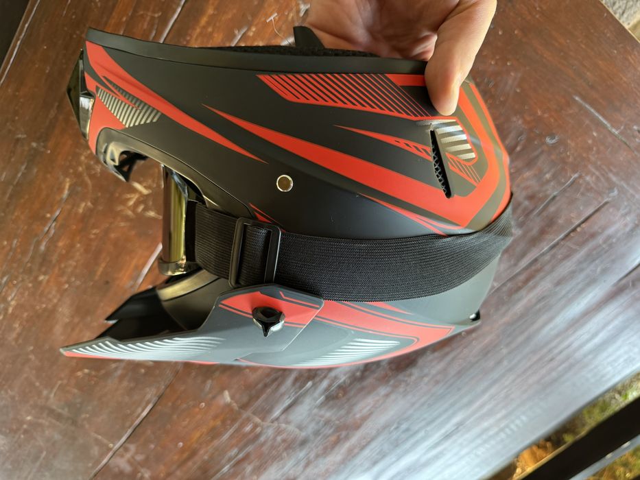 Casca moto cross atv trotineta + ochelari , marimea M , NOU