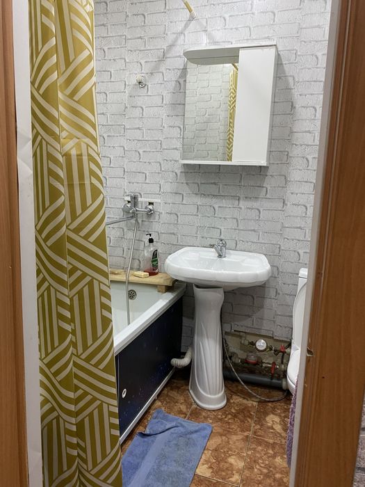 Сдам квартиру в малесемейном доме