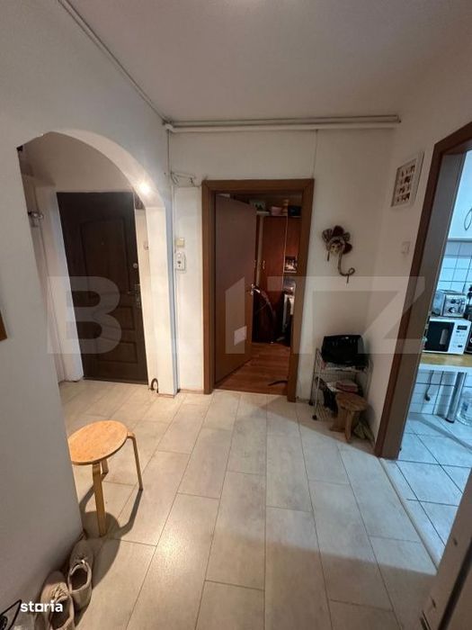 Apartament 3 camere, 64 mp, mobilat, cu garaj si boxa in Manastur
