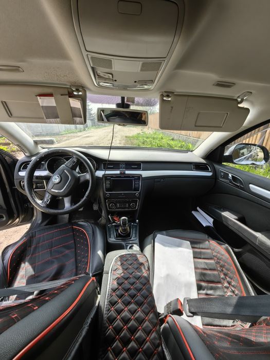 Skoda Superb 2 2.0TDI 190CP Berlina