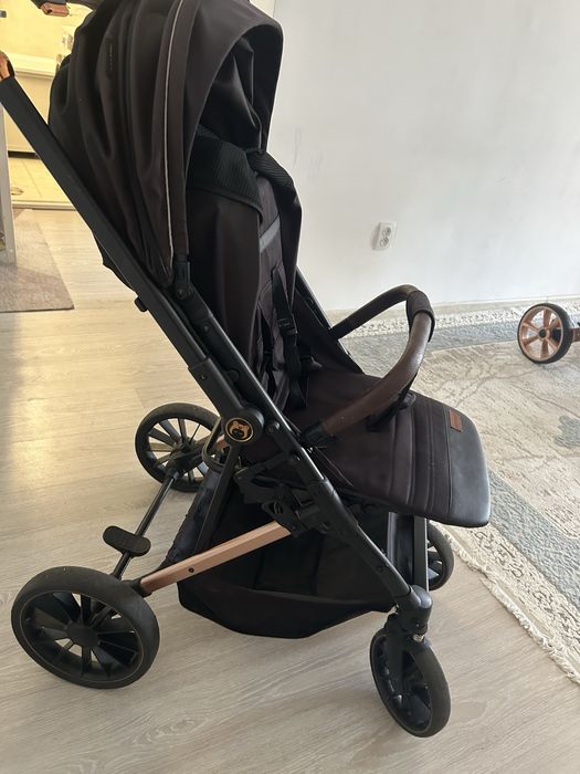 Коляска ining Baby