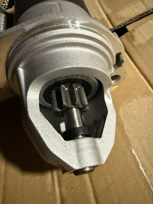 Electromotor nou WAI 17135N Volvo 240 340 360 740 760 940 2.0 2.3