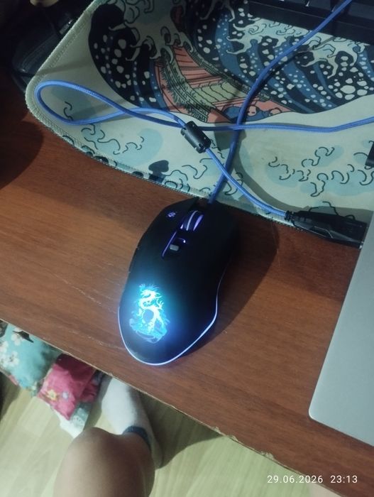 Продам хорошую мышку