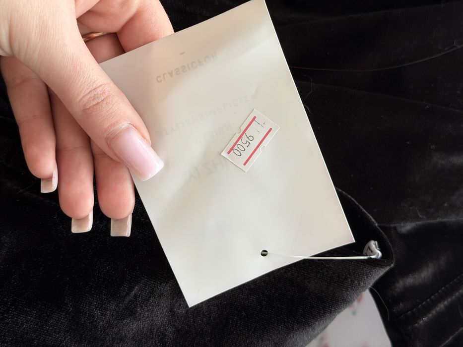 Продам платье черное