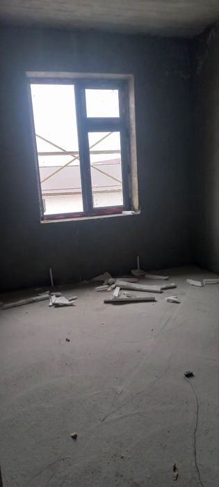 Qarshi shahar 1-mkr "OQSAROY TMJ"