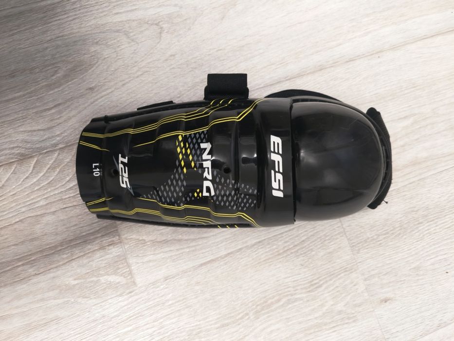 Щитки  хоккейные