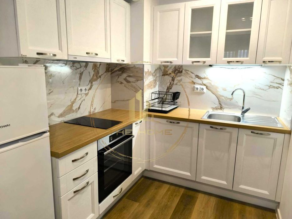 Дава се под наем Двустаен апартамент в Варна, Кайсиева градина - 65 кв.м за 450 € - Снимка #1