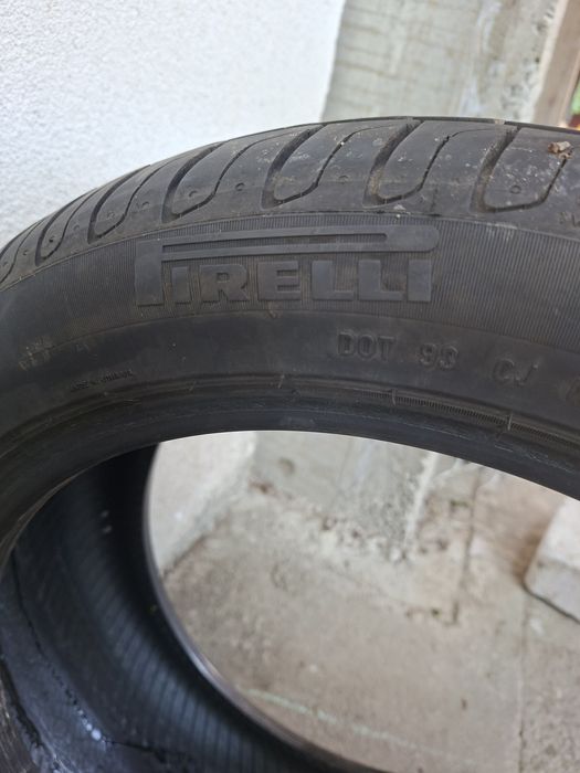 Vand Anvelope Vara Run flat Pirreli ,Brigestone si becuri Bmw