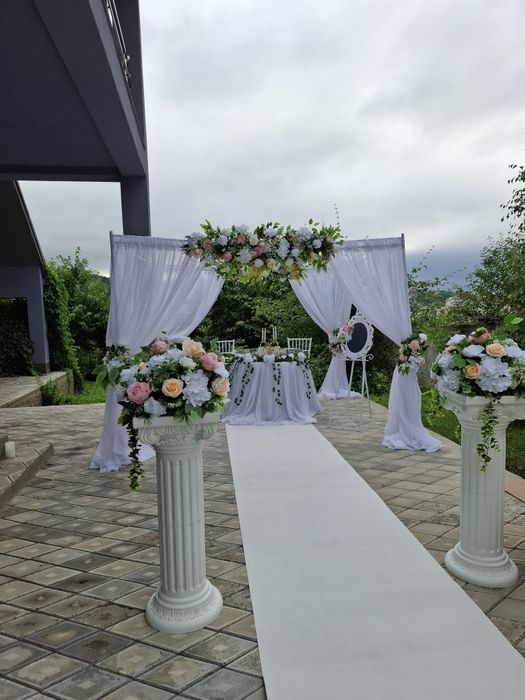 Decor nunta, cununie, gatitul miresei