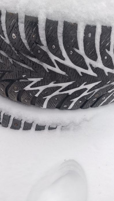 Диски БМВ R18 с резиной,