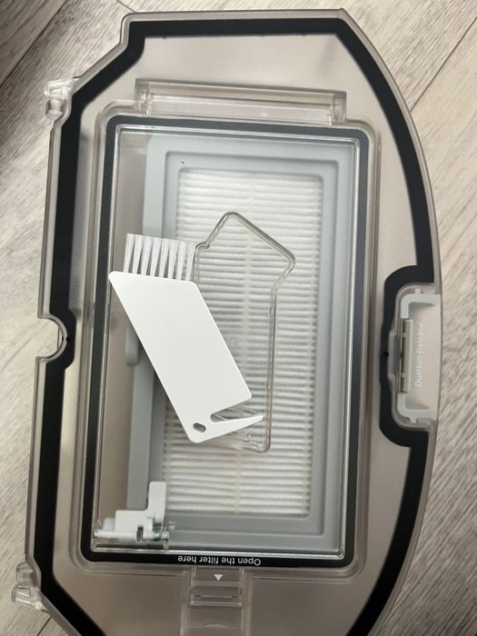 Робот пылесос Midea