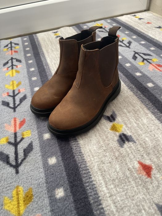 Ghete zara marimea 30 stare ff buna