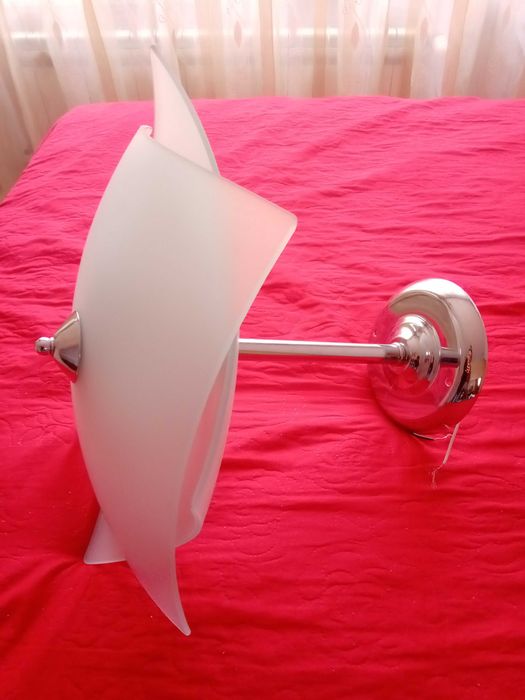 Осветително тяло за таван