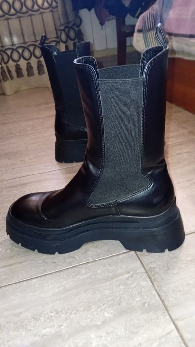 Зимни кожени боти