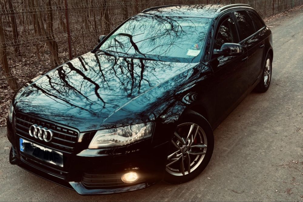 AuDi A4 B8.