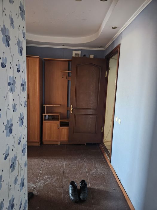 Срочно 4 бөлмелі пәтер сатылады