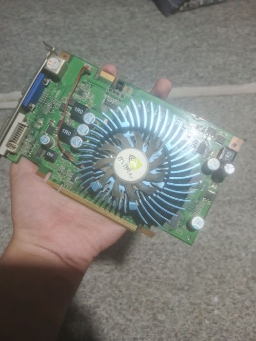 Видеокарта NVIDIA GeForce 9500 GT 512MB DDR3