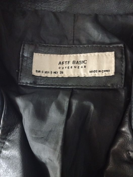 Черная кожаная куртка aftf basic, s