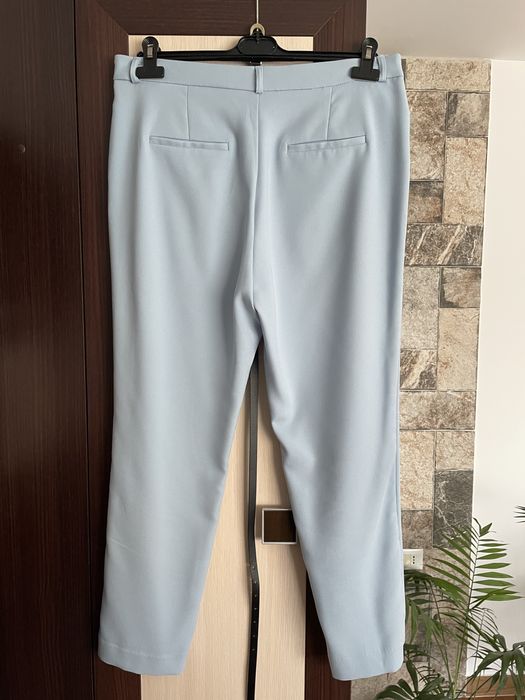 Vând pantaloni damă