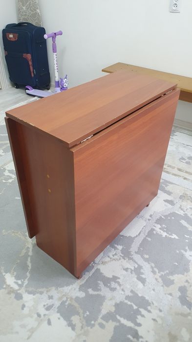 Продам стол раскладной. Срочно
